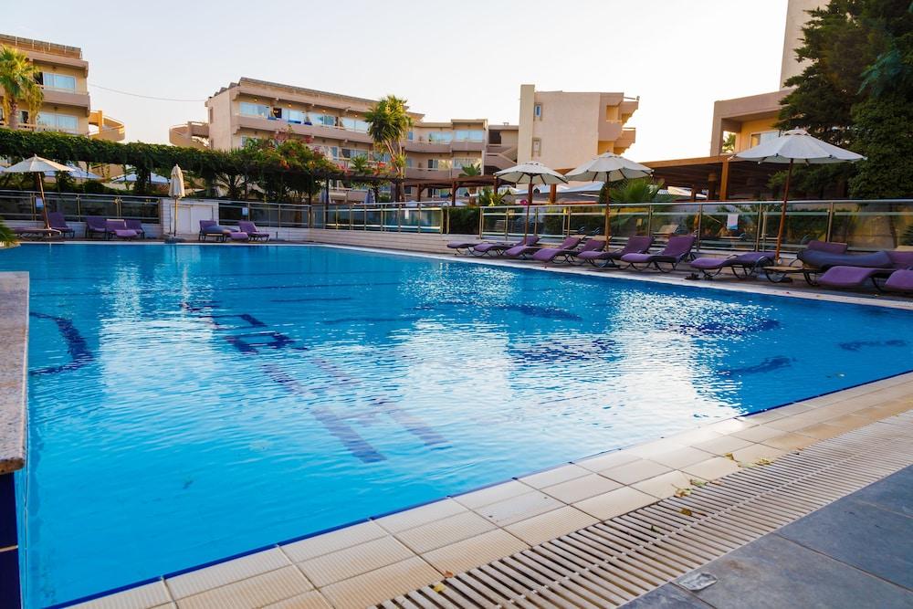 The Residence (Adults Only) Ialisos Exterior foto
